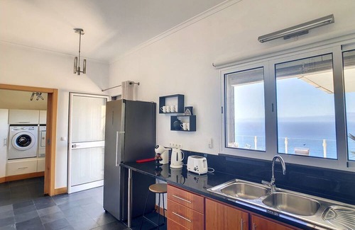 Arco da Calheta House | Villa Palmera by LovelyStay