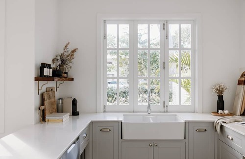 Shoal Bay Cottage | Salt Three (The Cottage) | Salt at Shoal Bay - Luxury Beachside Accommodationn