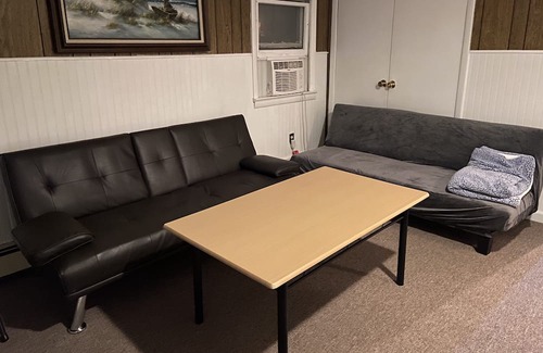 Manasquan House | 5 Minutes walking distance to beach! cozy, clean place to staying.