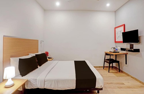 Secunderabad Hotel | Super OYO Townhouse 600 Gangothri