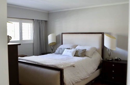 North Vancouver House | Private, gorgeous, spacious main house and gardens w/hot tub and dream deck