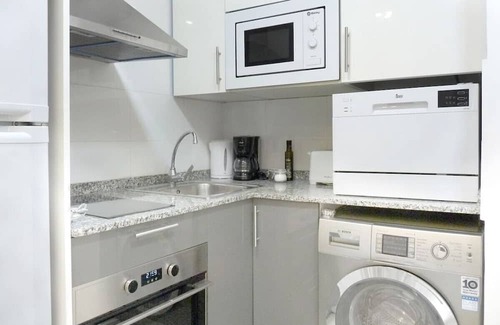 Collblanc y La Torrassa Apartment | Cosy Marbarcelona apartments 11