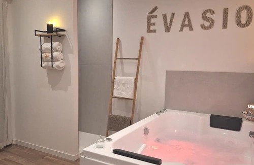 Civray-de-Touraine Apartment | Vrbo Property