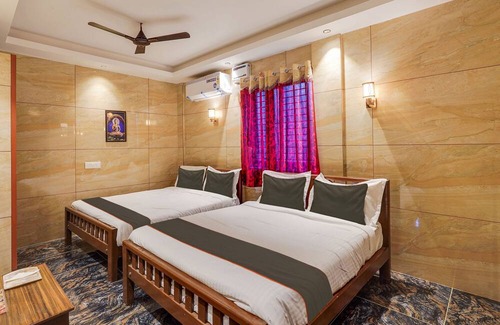 Kuilapalayam Hotel | Collection O Hotel Kowsa Holidays