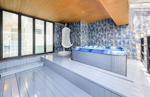Hongcheon House | Hongcheon Rivervalley Poolvilla Spa Pens
