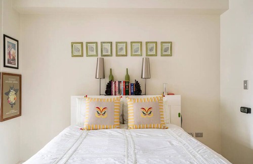 Mascot Apartment | 0 min to train, 2 stops to city
