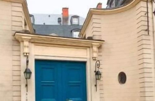 Chantiers Apartment | Studio Dans Hôtel Particulier