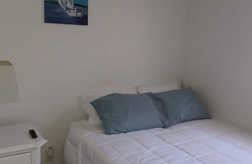 Summerville House | Quiet Hidden Gem