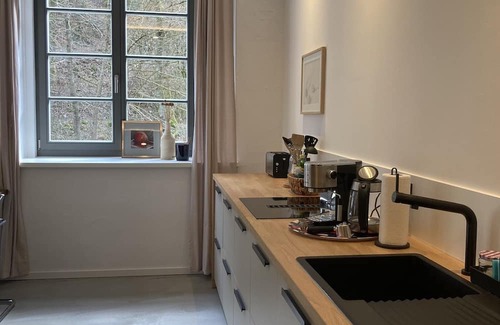 Sieber Apartment | Moderne Idylle am Fluss in der Schleiferei Zwei