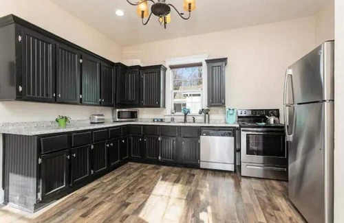 Springfield House | Renovated 100+ year old Benton Ave. Bungalow