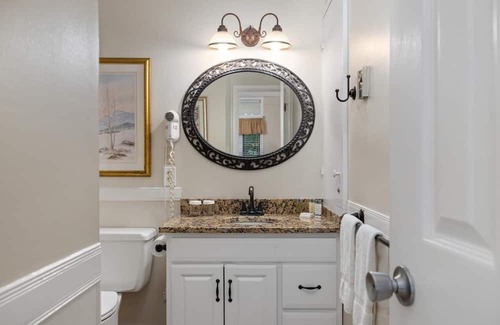 Wintergreen Condo | Laurelwood 24 with Wintergreen Advantage