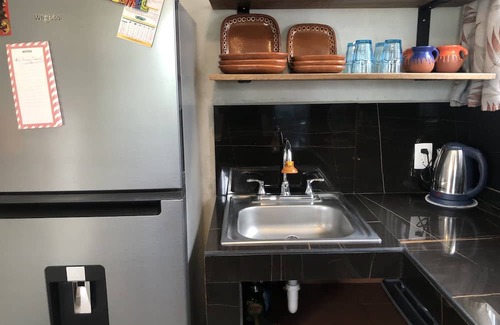 Colonia Adolfo Lopez Mateos House | Casa Sombrero private & spacious guest studio