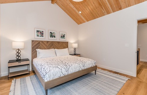 Muskoka Lakes House | Villa 10 4 bed - 4 bath