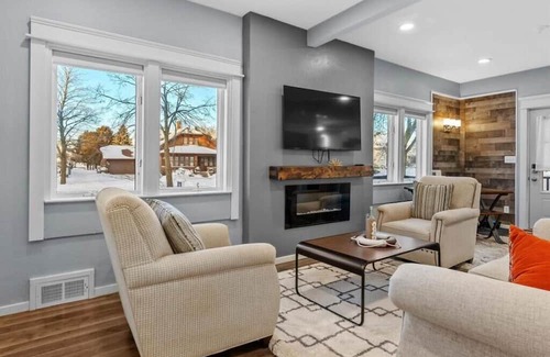Kewaunee House | Comfortable family home,1/2 mile from Lake Michigan. Large yard, lower ensuite