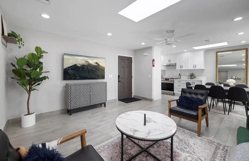 Riverview West House | All Newly Renovated 15 mins to Disney 8
