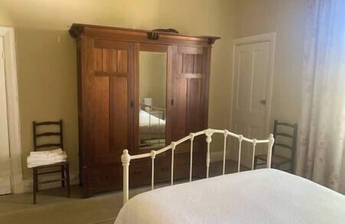 Charleston Apartment | Mount Charles Homestead - country retreat
