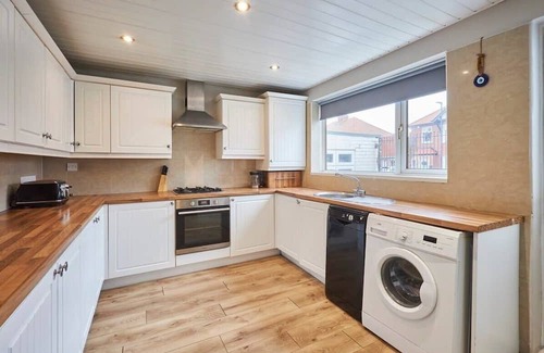 Tynemouth House | Host & Stay | Spire View House