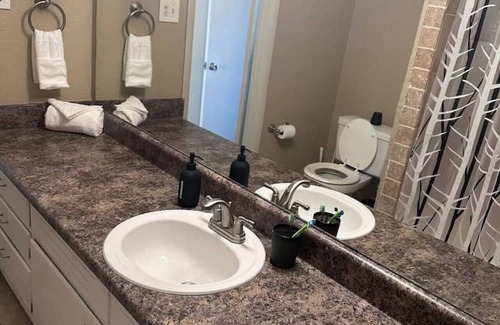 Forest Park Apartment | 248) Most comfortable beds in Birmingham!