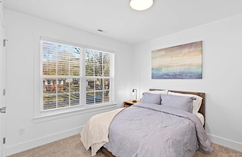 Gastonia House | Beautiful, Modern New Build in Gastonia