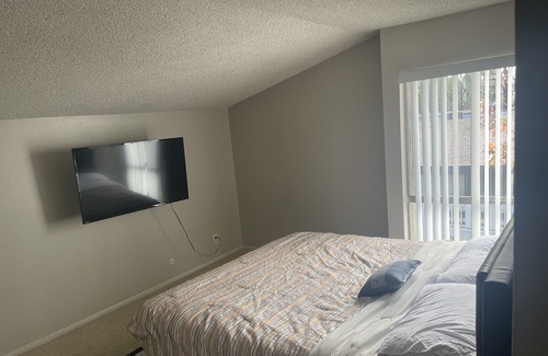 Warner Center Apartment | Hills Of Peace #1