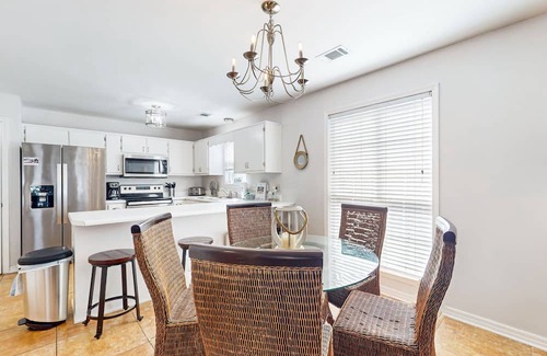 Gulfview Heights House | Delightful beach getaway near the shore with balcony & large yard - dog-friendly
