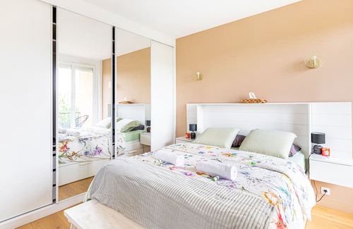 Billancourt–Rives de Seine Apartment | Lovely cocoon with view of the Seine