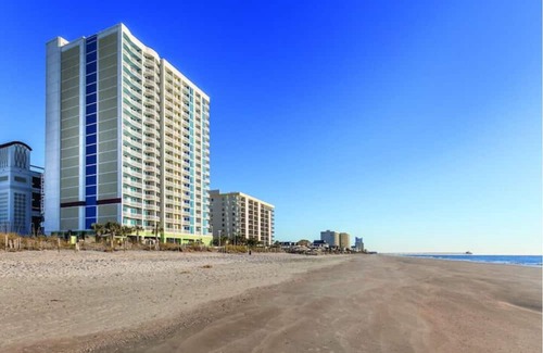Cherry Grove Beach Resort | Studio at Wyndham Towers on North Myrtle Beach