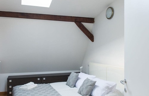 Kosice Old Town Apartment | Comfy Loft on Hlavna with two bathrooms and an elevator