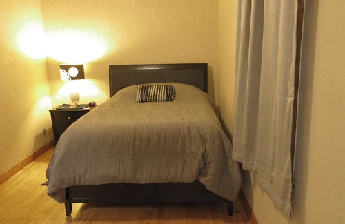 Bismarck Apartment | Downtown apartment #5