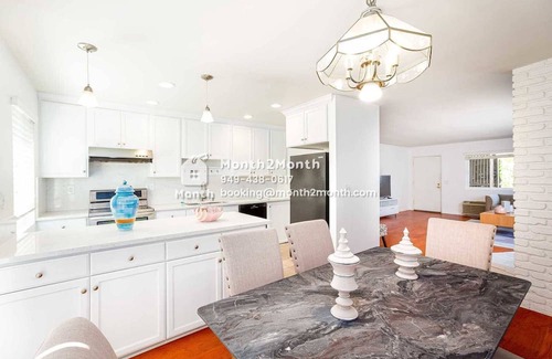 Tustin House | Suite in the Heart of Tustin #41360