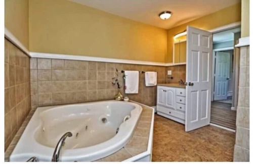 East Falmouth House | Charming Cottage Falmouth Cape Cod