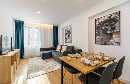 Brasov Hotel | KOA Davino Aparthotel