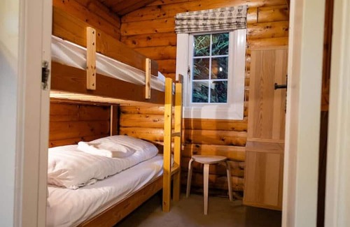 Bronaber Cabin | Rural 3 Bed Log Cabin Getaway in Sunny Mid Wales