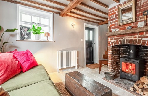 Framlingham Cottage | 1 bedroom accommodation in Framlingham, near Saxmundham