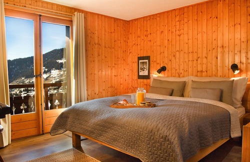 Verbier Ski Chalet | Chalet "alexandre" Parfaitement Situé sur les Hauteurs de Verbier