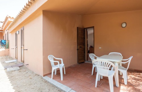 Pirotto Li Frati Apartment | Apartment 'Baia Delle Mimose M4' with Private Terrace