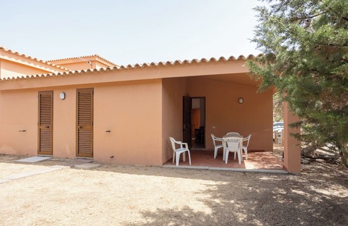 Pirotto Li Frati Apartment | Apartment 'Baia Delle Mimose M4' with Private Terrace