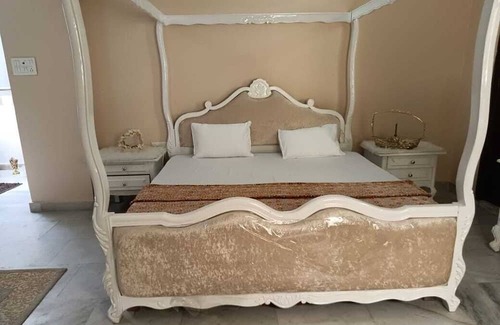 Hyderabad House | 4BHK New, Big, Elegant, Luxurious Home Home @ prime loc Hyd