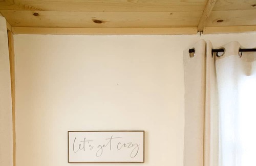 Valle Cabin | Cozy Tiny Home Close To The Grand Canyon!