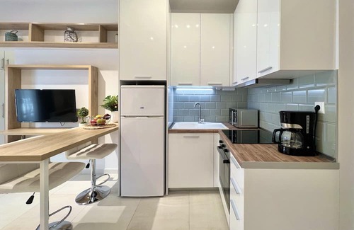 Thessaloniki Apartment | Constantine Cosy Apt by halu