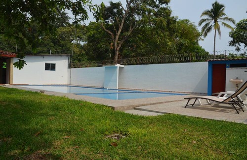 La Libertad Apartment | Excellent cozy apartment, within walking distance from wonderful Surf City