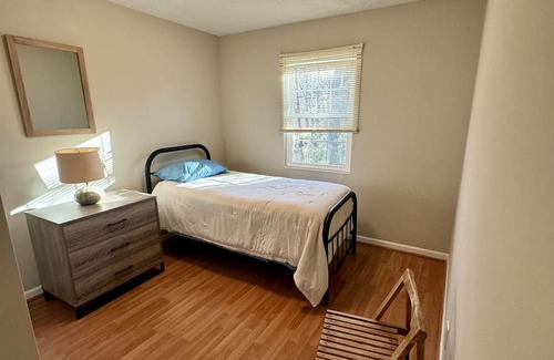 Smyrna House | Home away from home!