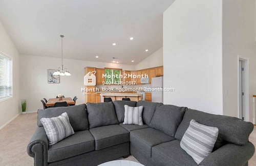 Pleasant Valley House | Serene Haven Retreat on se 141st pl #41916