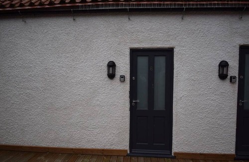 Worksop Apartment | No 8 Modern studio in Worksop