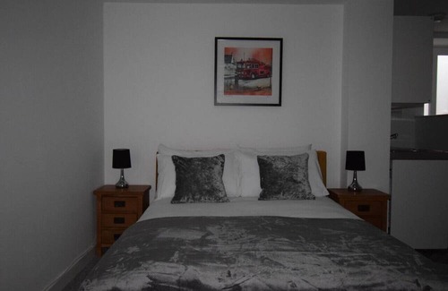 Worksop Apartment | Modern studio retreat in Worksop