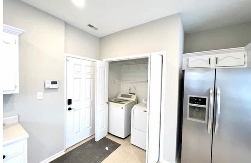 Fishers House | Beautiful Full furnished 3 BD Home in Fishers with EV charger.