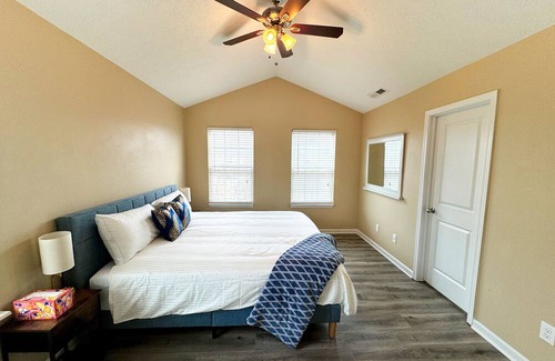 Noblesville House | Elegant 3 BD Home in Noblesville