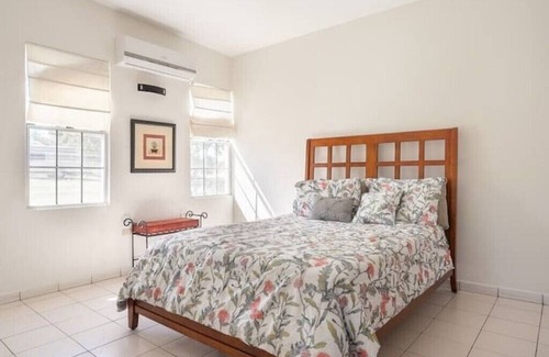 Guaniquilla House | Casa GiraSol, Winter Paradise