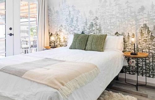 San Luis Obispo House | Cozy Home Minutes to Wineries + Fire Pit & Games
