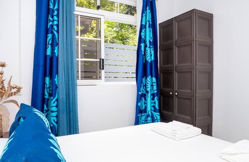 Faaa House | Fare Piafau in Faa'a - Charm & Proximity to the Airport